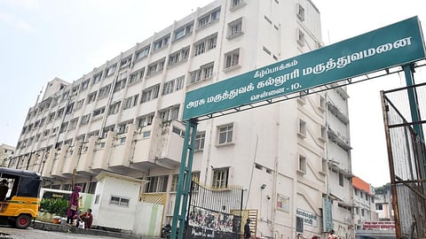 அனைத்து மருத்துவமனையிலும் கூடுதல் பாதுகாப்பு: டீன்களுக்கு சுகாதாரத் துறை செயலர் அறிவுறுத்தல்