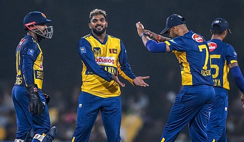 14 வருடங்களுக்கு பிறகு சொந்த மண்ணில் பாகிஸ்தானை வீழ்த்தியது இலங்கை அணி