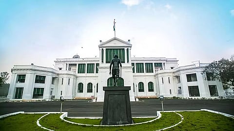 சமூக சேவை, சுற்றுச்சூழல் பாதுகாப்பில் சிறப்பான பணி: 2025-ம் ஆண்டுக்கான ஆளுநர் விருது அறிவிப்பு