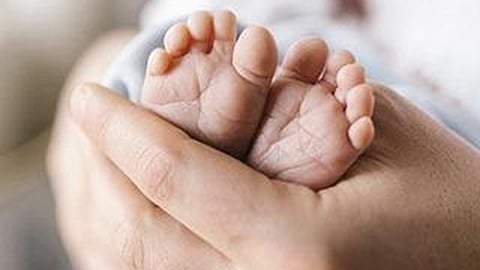 சீனாவில் பிறப்பு விகிதம் 17% சரிவு