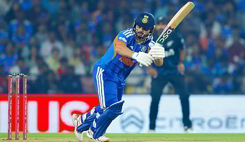 ஒழிக்கப்பட்டாலும் பினிஷர் ரோலை திறம்படச் செய்த ரிங்கு சிங்!