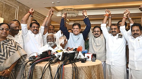 ஆண்டிபட்டி யாருக்கு? - தினகரன் வரவால் திண்டாடும் அதிமுக