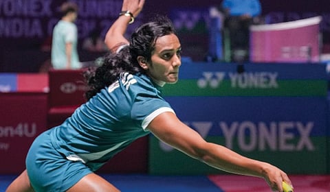 கால் இறுதியில் சிந்து, லக்சயா தோல்வி