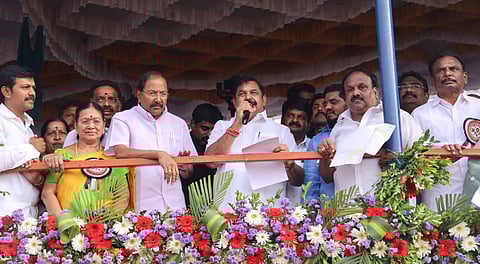 ‘‘ஜல்லிக்கட்டில் உயிரிழக்கும் வீரர் குடும்பத்துக்கு ரூ.10 லட்சம்’’ - எடப்பாடி பழனிசாமி தேர்தல் வாக்குறுதி