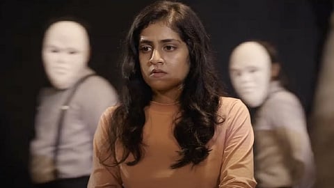 Aattam: புறணி பேசும் ஆணுலகுக்கு அறைவிட்ட அஞ்சலி | திரை தேவதைகள் 03