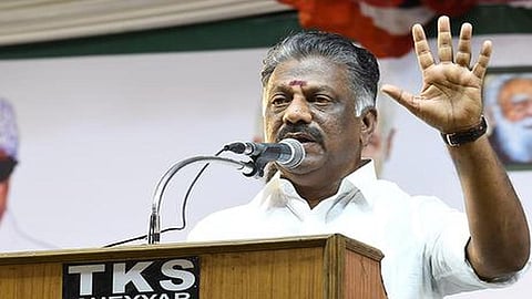 ஓபிஎஸ் மவுனத்தால் அதிமுகவுக்கு தாவும் சிவகங்கை தொண்டர்கள்!