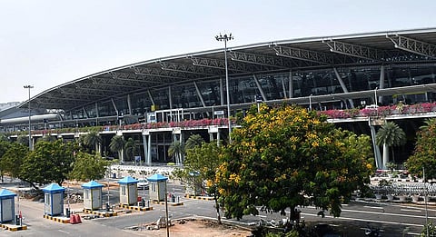 சென்னை விமான நிலையத்தில் ஜெர்மனி பயணியிடம் இருந்து ஜிபிஎஸ் கருவி பறிமுதல்