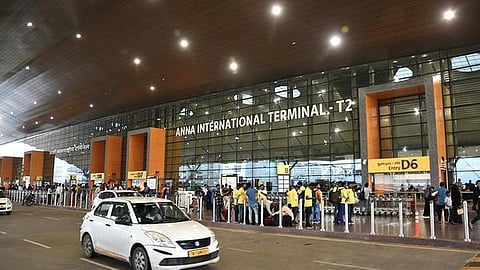 சென்னை விமான நிலையத்தில் ரூ.25 கோடி கஞ்சா பறிமுதல்: கேரளா இளைஞர்கள் 6 பேர் கைது