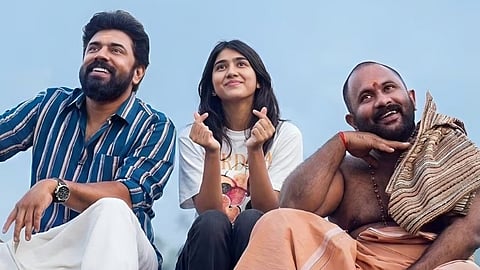 Sarvam Maya: நிவின் பாலியின் ஃபீல் குட் கவிதை | ஓடிடி திரை அலசல்