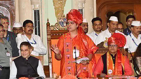 மும்பை மாநகராட்சி மேயராக பாஜகவின் ரிது தாவ்டே போட்டியின்றி தேர்வு