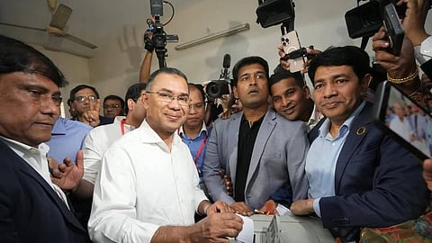 வாக்களித்த தாரிக் ரஹ்மான்