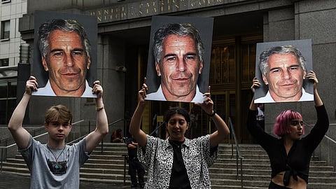 Jeffrey Epstein: Filthy Rich - அதிகாரத்தின் கோரமுகம் | ஓடிடி விரைவுப் பார்வை