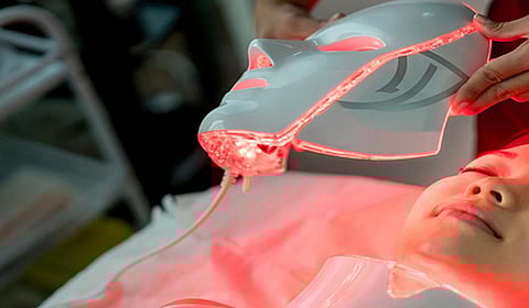 சரும பொலிவு சிகிச்சைகளை மருத்துவர் அல்லாதோர் செய்தால் நடவடிக்கை: மருத்துவ கவுன்சில் எச்சரிக்கை