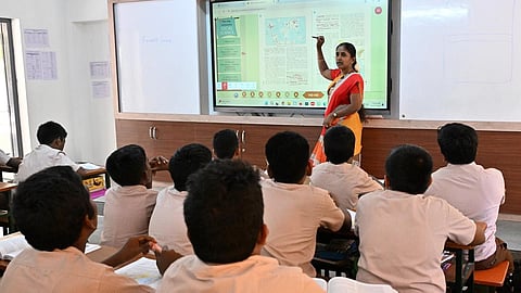 புதிய ஆசிரியர்கள் நியமனத்தால் தற்காலிக ஆசிரியர்கள் நீக்கம்?