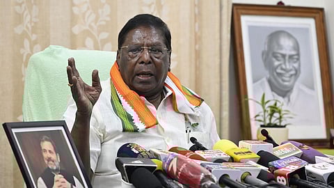 “புதுச்சேரியில் 4 தொகுதிகளில் கூட வெல்ல முடியாது” - அமித் ஷாவுக்கு நாராயணசாமி பதில்