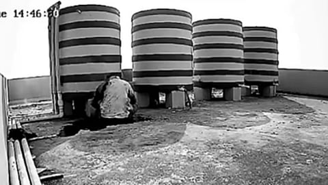 ஒடிசாவில் குண்டு தயாரித்தபோது வெடி விபத்தில் 2 பேர் உயிரிழப்பு