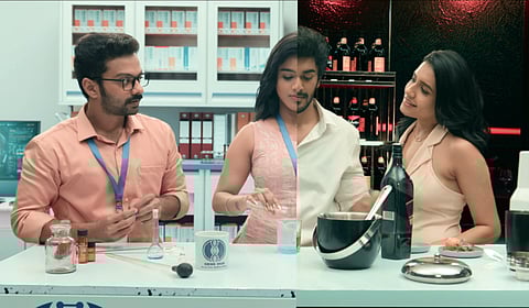 ‘டபுள் ஆக்குபன்சி’யில் ரொமான்டிக் ஃபேன்டஸி