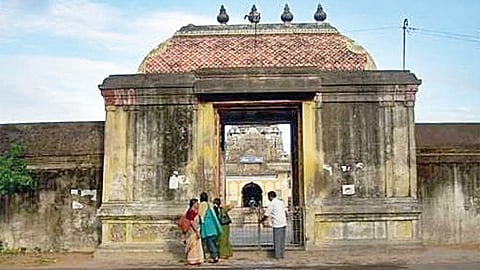 திருமண தடை நீக்கும் கரையபுரம் கரவீரநாதர் | பரிகார ஸ்தலங்கள்