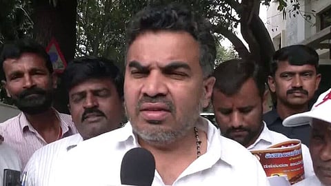 விவசாயிகளை மணக்கும் பெண்களுக்கு ஊக்கத் தொகை வழங்க கர்நாடக காங். எம்எல்ஏ கோரிக்கை