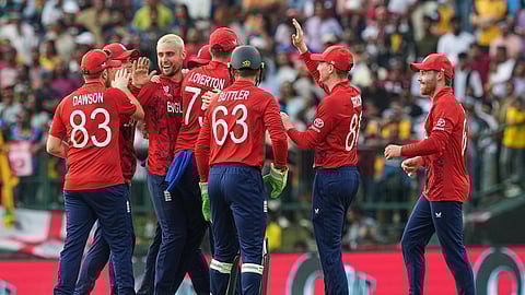 சூப்பர் 8 ஆட்டத்தில் 95 ரன்களுக்கு சுருண்டது இலங்கை: இங்கிலாந்து வெற்றி - T20 WC 2026