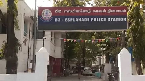 சென்னை தனியார் நிறுவன பெண் ஊழியருக்கு பார்சலில் வந்த மனித மண்டை ஓடு, எலும்புகள்