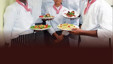 பிளஸ்-2 படித்த ஆதிதிராவிட, பழங்குடியின மாணவர்கள் ஹோட்டல் மேனேஜ்மென்ட் படிப்புக்கு மார்ச் 25-க்குள் விண்ணப்பிக்கலாம்