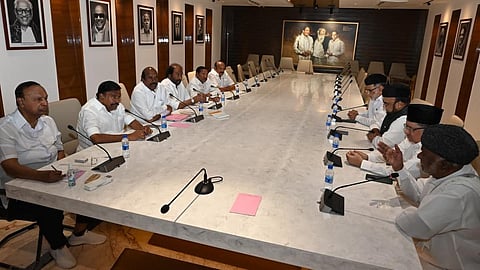 ஐயூஎம்எல்-க்கு 2 தொகுதிகள்: கறார் காட்டிய திமுக