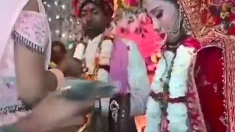 பிஹாரில் திருமண மேடையில் மணப் பெண் மீது துப்பாக்கிச் சூடு