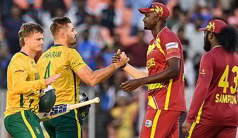 மே.இ.தீவுகளை தோற்கடித்தது தென் ஆப்பிரிக்கா அரை இறுதிக்கு முன்னேற்றம்!