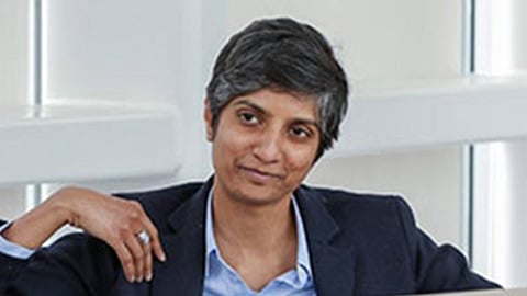 மேனகா குருசாமி