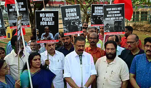 திருவனந்தபுரத்தில் நடந்த போராட்டம்