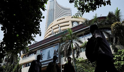 மீண்டது இந்திய பங்குச் சந்தை - முதலீட்டாளருக்கு ரூ.6 லட்சம் கோடி லாபம்