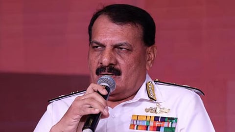 பாதுகாப்புத் துறையில் தற்சார்பு: கடற்படை தலைமைத் தளபதி கருத்து