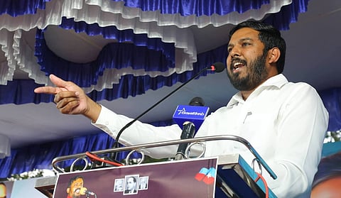 தலைநகரில் களமிறங்கும் விசிக: விஜய்க்கு எதிராக ஷா நவாஸை நிறுத்தவும் பரிசீலனை