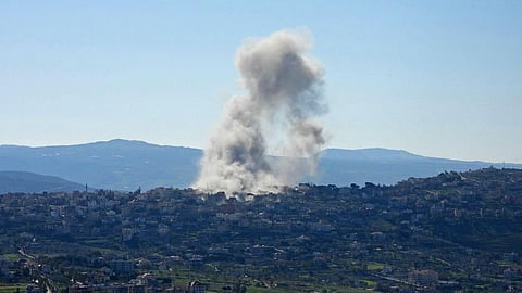 இஸ்ரேல் தாக்குதலில் லெபனானில் 12 பேர் பலி: பதிலடியாக பஹ்ரைனில் ஈரான் தாக்குதல்!