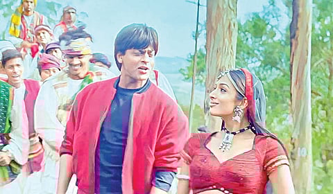 சினிமாவின் காட்சிமொழி: ஹெட்-ஆன் மற்றும் டெயில்-அவே ஷாட்கள் | ஒளி என்பது வெளிச்சமல்ல 23