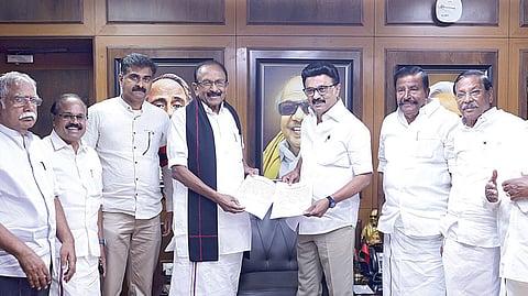 மதிமுக ஒரு தொகுதியில் தனி சின்னத்தில் போட்டி ஏன்? - வைகோ விளக்கம்