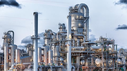 ஈரான் கச்சா எண்ணெய் மீதான தடை ஒரு மாதம் நீக்கம்