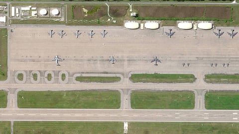 இந்திய பெருங்கடல் பகுதியில் உள்ள டியாகோ கார்சியோ தீவில் அமைந்துள்ள அமெரிக்கா, இங்கிலாந்து ராணுவ முகாமின் சாட்டிலைட் படம்