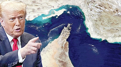 உலகளவில் 5-ல் ஒரு பங்கு கச்சா எண்ணெய் போக்குவரத்து நடைபெறும் ஹார்முஸ் ஜலசந்தி.