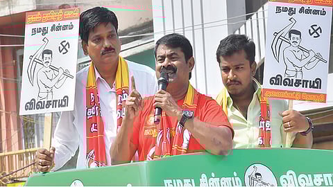 கனிமொழிக்கு சீட் கொடுக்காதவர்கள் எப்படி கம்யூனிஸ்ட் கட்சிக்கு கொடுப்பார்கள்? - சீமான் கேள்வி