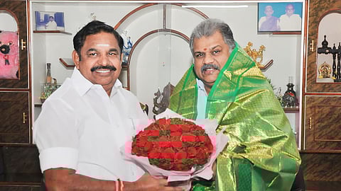 அதிமுக கூட்டணியில் தமாகாவுக்கு 5 தொகுதிகள் ஒதுக்கீடு; தாமரை சின்னத்தில் போட்டி