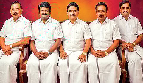 வேட்பாளர் வரலாறு: அதிமுகவில் முதற்கட்டமாக டெல்டாவில் அறிவிக்கப்பட்ட ஐவர்!