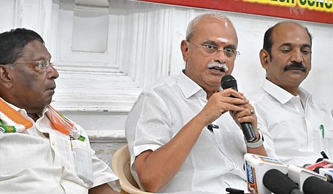 கோப்புப் படம் 