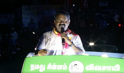 காரைக்குடியில் பிரச்சாரம் செய்த நாம் தமிழர் கட்சி ஒருங்கிணைப்பாளரும் வேட்பாளருமான சீமான்.