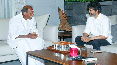 ரங்கசாமியின் 2 தொகுதி சென்ட்டிமென்ட்டை பின்பற்றுகிறாரா விஜய்?