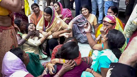 பிஹார் கோயில் கூட்ட நெரிசல் பலி எண்ணிக்கை 9 ஆக அதிகரிப்பு