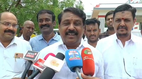 சாத்தூரில் செய்தியாளர்களை சந்தித்த நயினார் நாகேந்திரன்