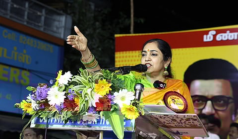 தமிழச்சி தங்கபாண்டியன்