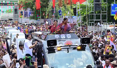 கனிமொழி எம்.பி பிரச்சாரம்